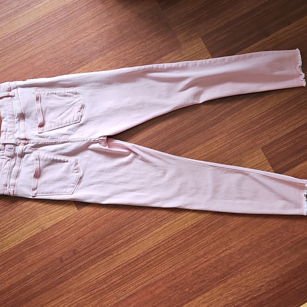 ZARA Premium Denim Skinny Jeans Ankle- HR, Raw Hem, Distressed Pale Pink- Sz 4